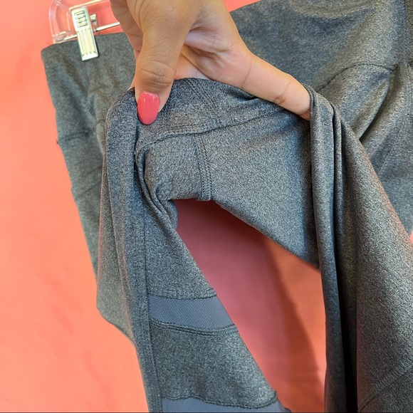 AVIA Women’s gray L workout legging - Picture 6 of 6